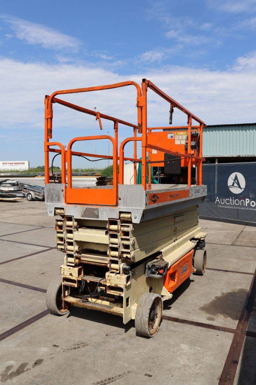 Scissor lift JLG 3246ES Electric 11.68m 2007