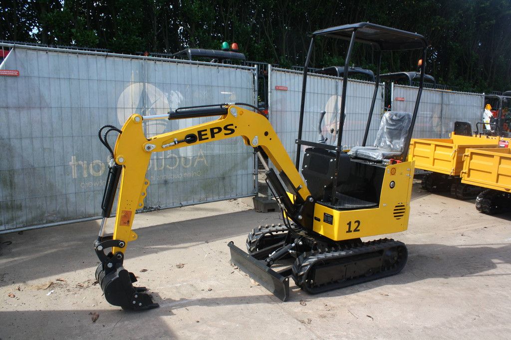 Nuoman NM-E12 Diesel 7kW Mini Excavator New