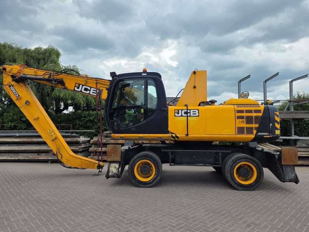 Transfer crane JCB JS200WWMT4 Diesel 2015
