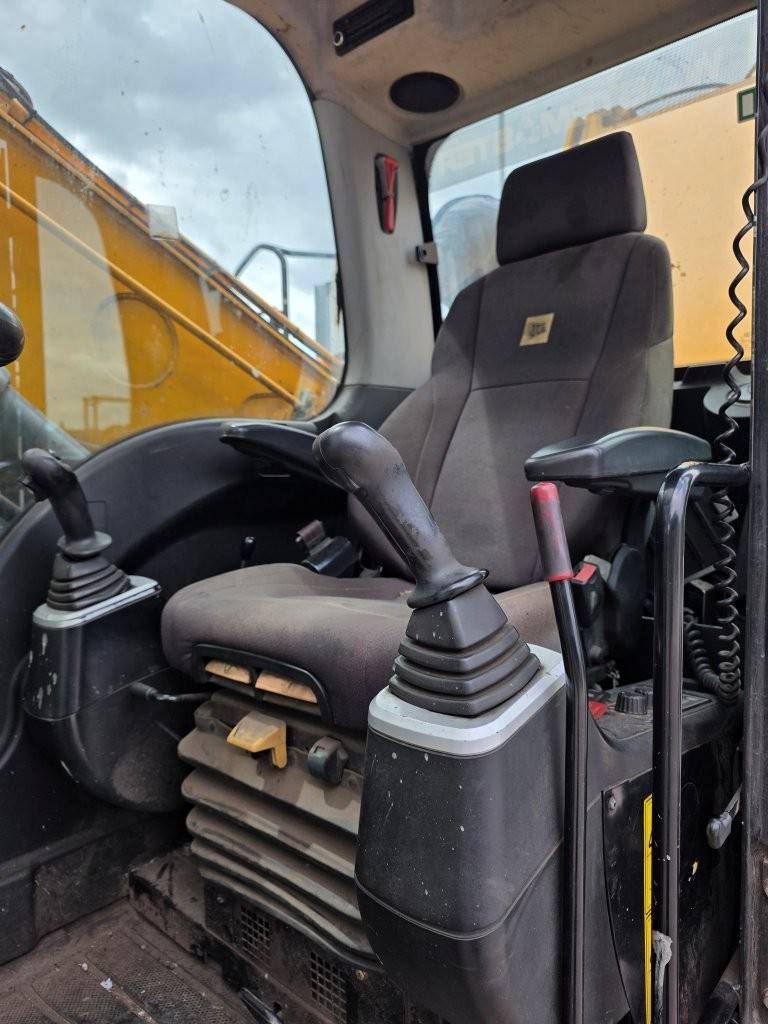 Transfer crane JCB JS200WWMT4 Diesel 2015