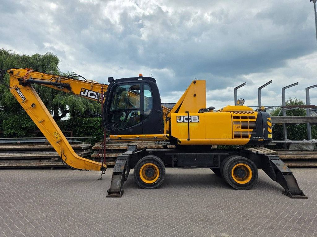 Transfer crane JCB JS200WWMT4 Diesel 2015