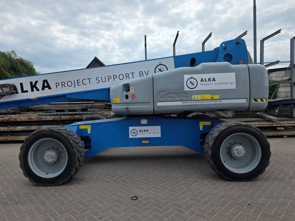 Telescopic boom lift Genie S-125 Diesel 227kg 40m 2014
