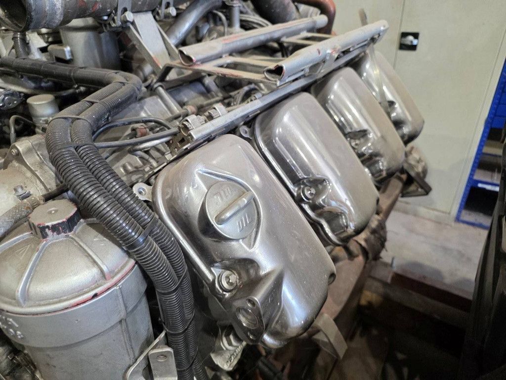 Scania DC16 V8 Motorensatz
