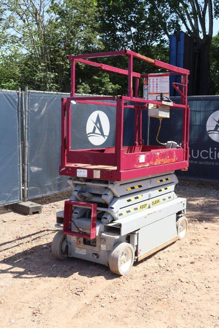 Schaarlift Skyjack SJIII-3219 Elektrisch 7.8m 2010
