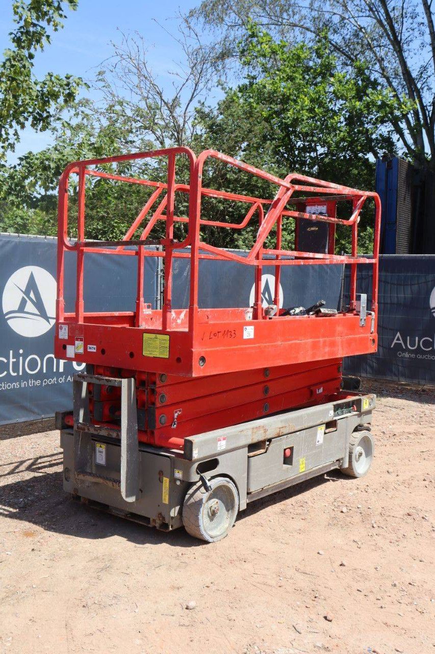 Scissor lift Haulotte COMPACT Electric 10m 2014