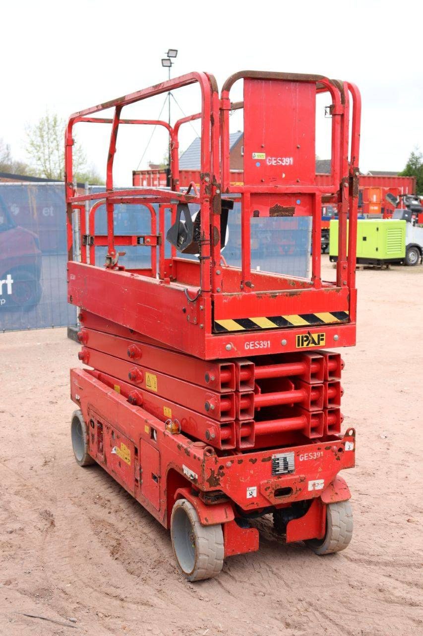 Scissor lift LGMG AS0808 Electric 10m 2003