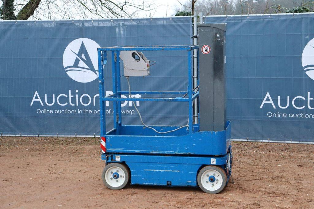Skyjack SJ12 Electric Mast Lift 5.6m 2015