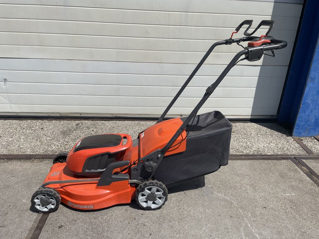 Husqvarna LC347VLI