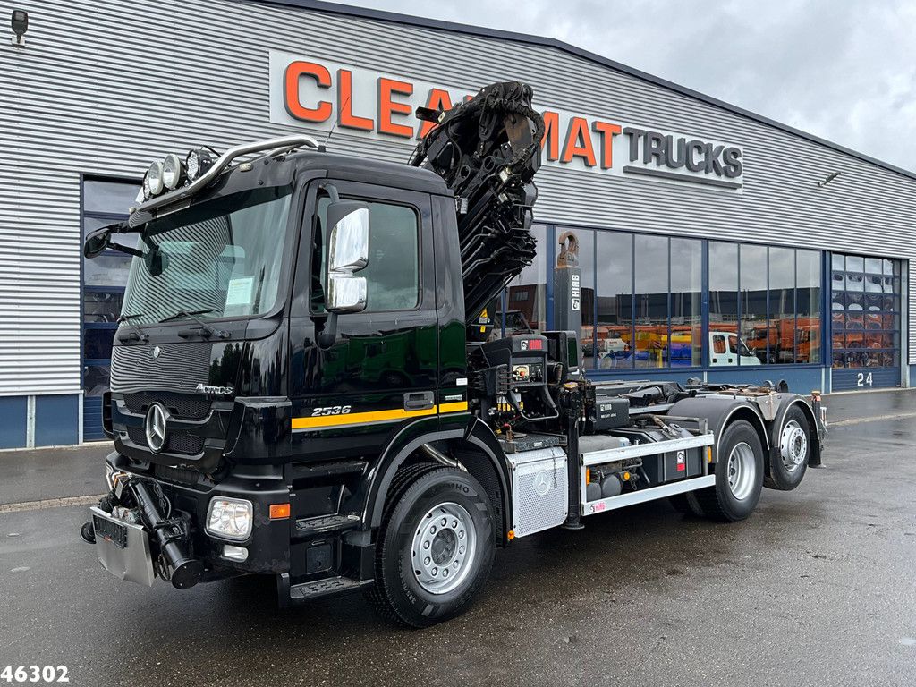 Mercedes-Benz Actros 2636 Hiab 28 Tonmeter laadkraan + Fly-Jib