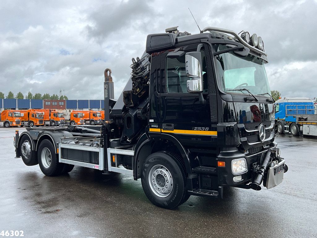 Mercedes-Benz Actros 2636 Hiab 28 Tonmeter laadkraan + Fly-Jib