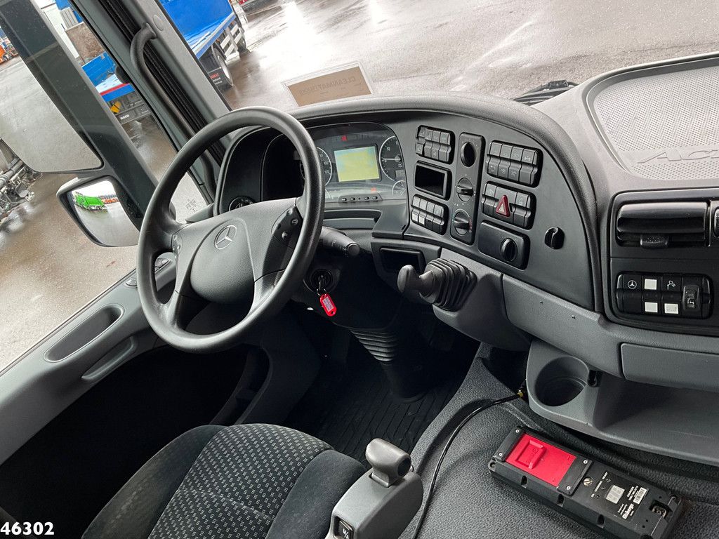 Mercedes-Benz Actros 2636 Hiab 28 Tonmeter laadkraan + Fly-Jib