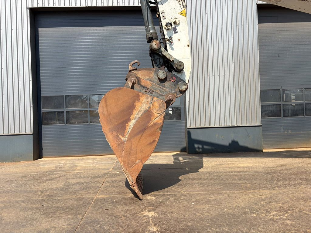 Liebherr R956HD