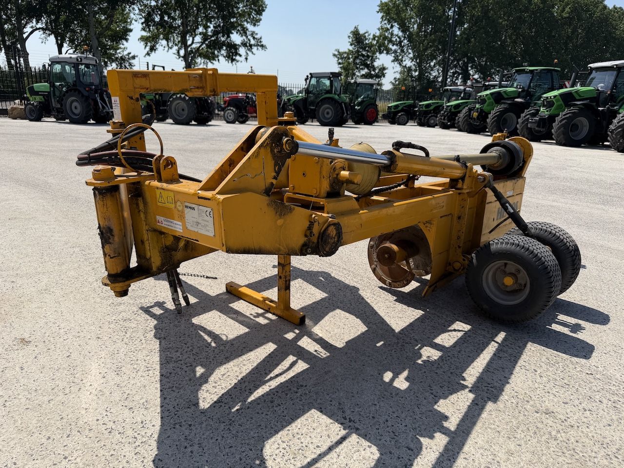 Hemos M150 Bermfrees / Bermenwoeler