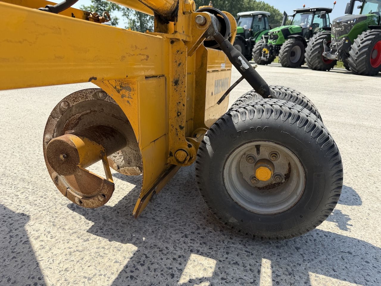 Hemos M150 Bermfrees / Bermenwoeler