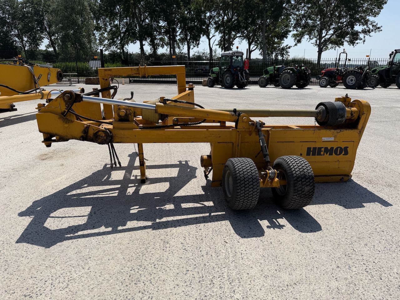 Hemos M150 Bermfrees / Bermenwoeler