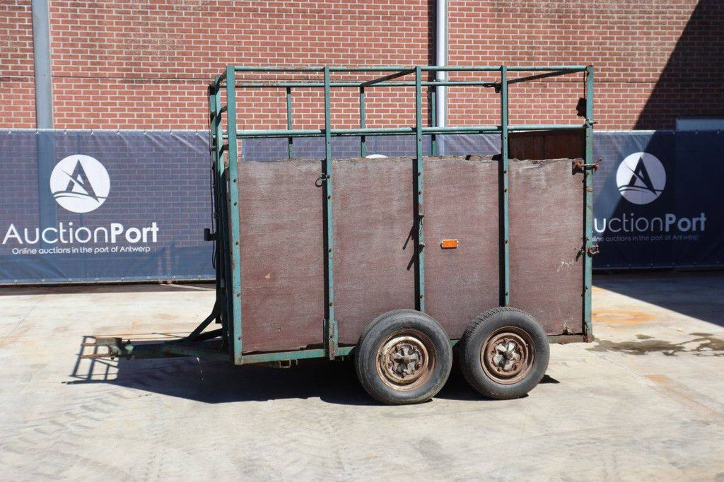 Agricultural trailer