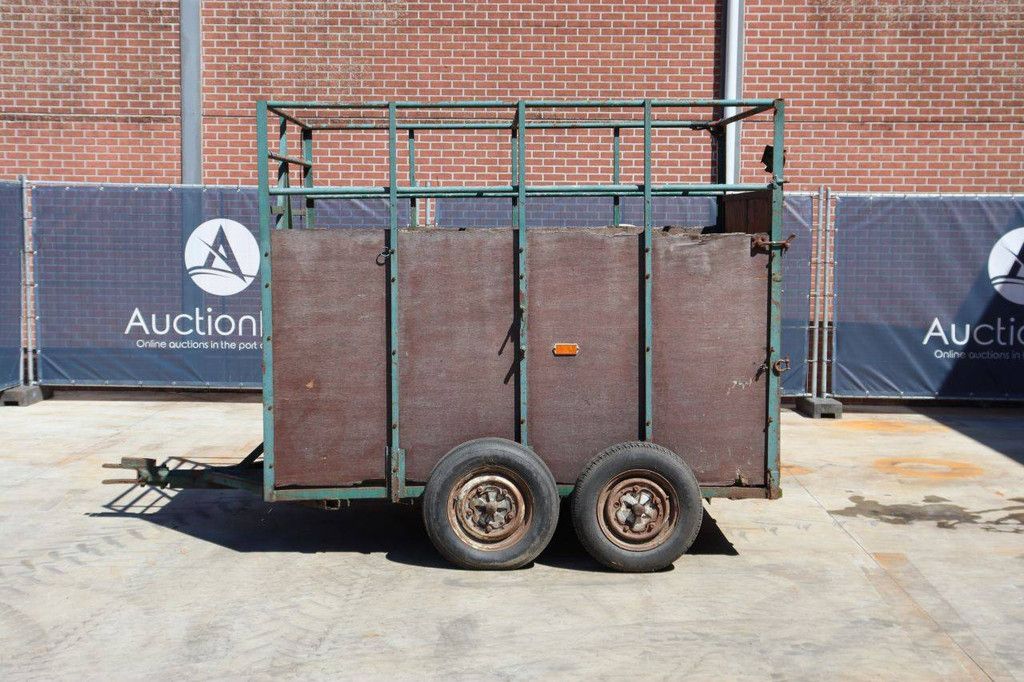 Agricultural trailer