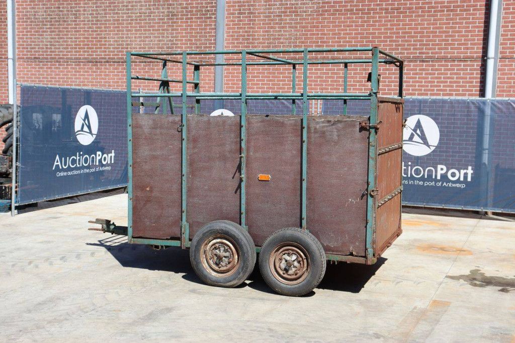 Agricultural trailer