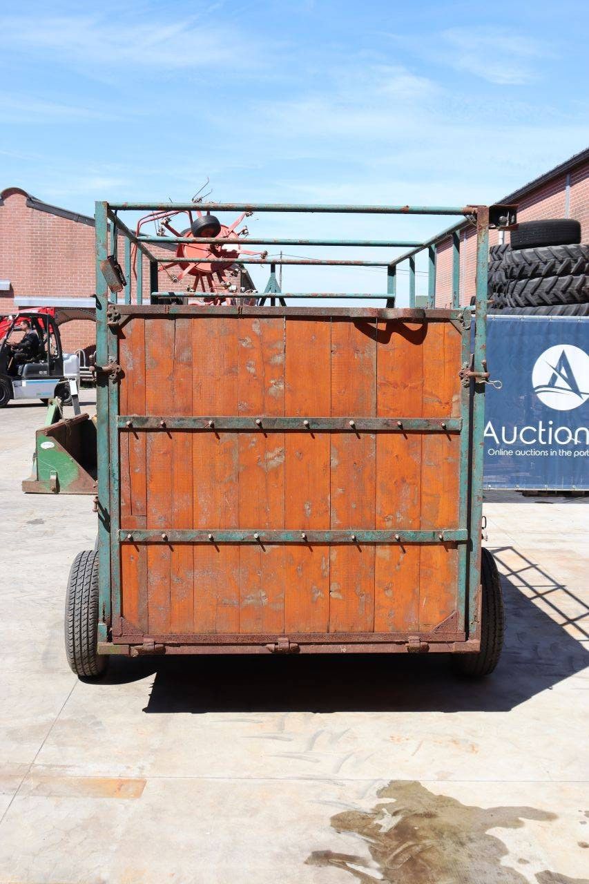 Agricultural trailer