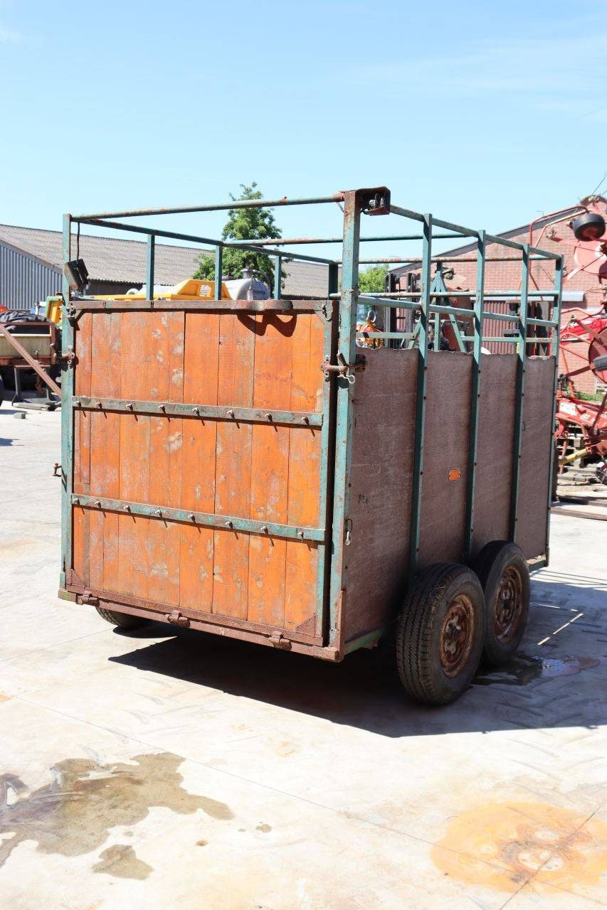 Agricultural trailer