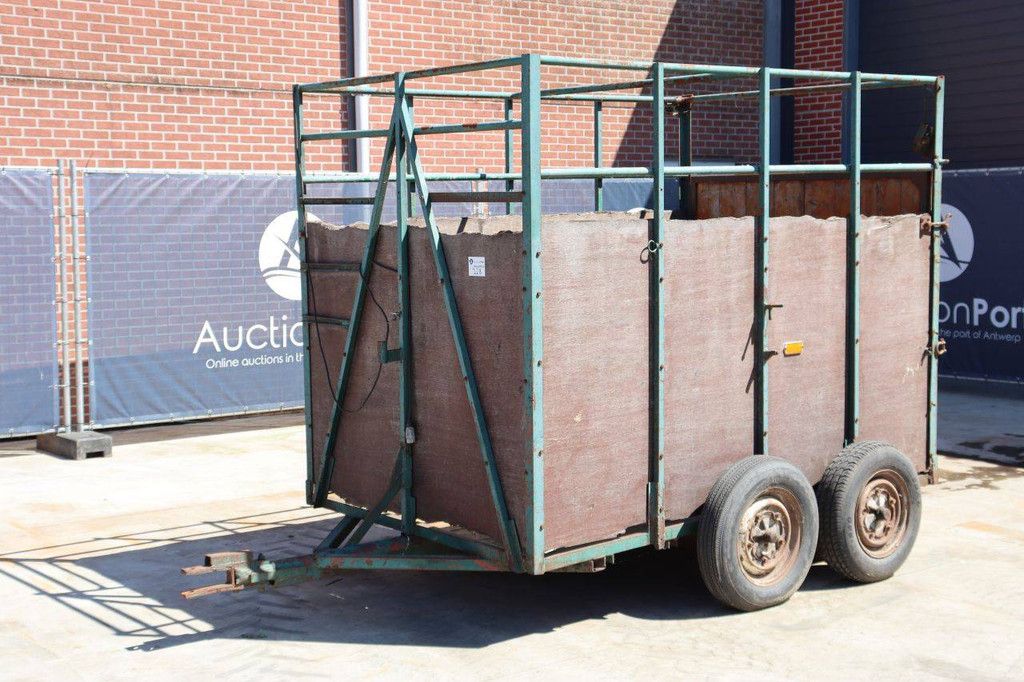 Agricultural trailer