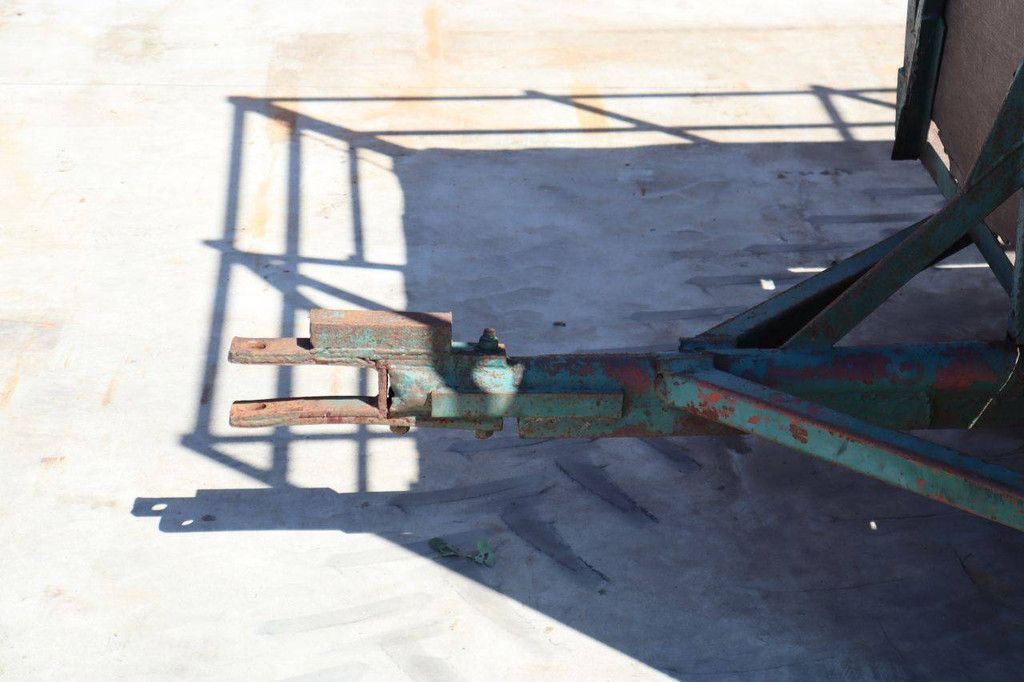 Agricultural trailer