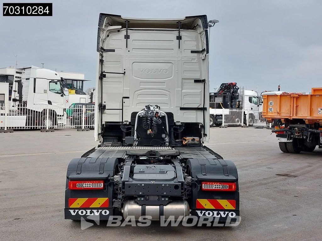 Volvo FH 490 4X2 490 kW - WLTP 300km - 540 kWh (6 batteries)