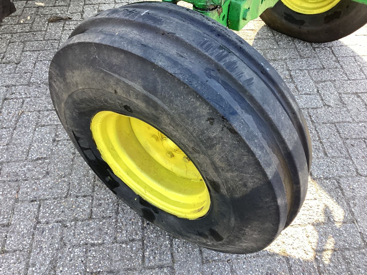 John Deere 1140