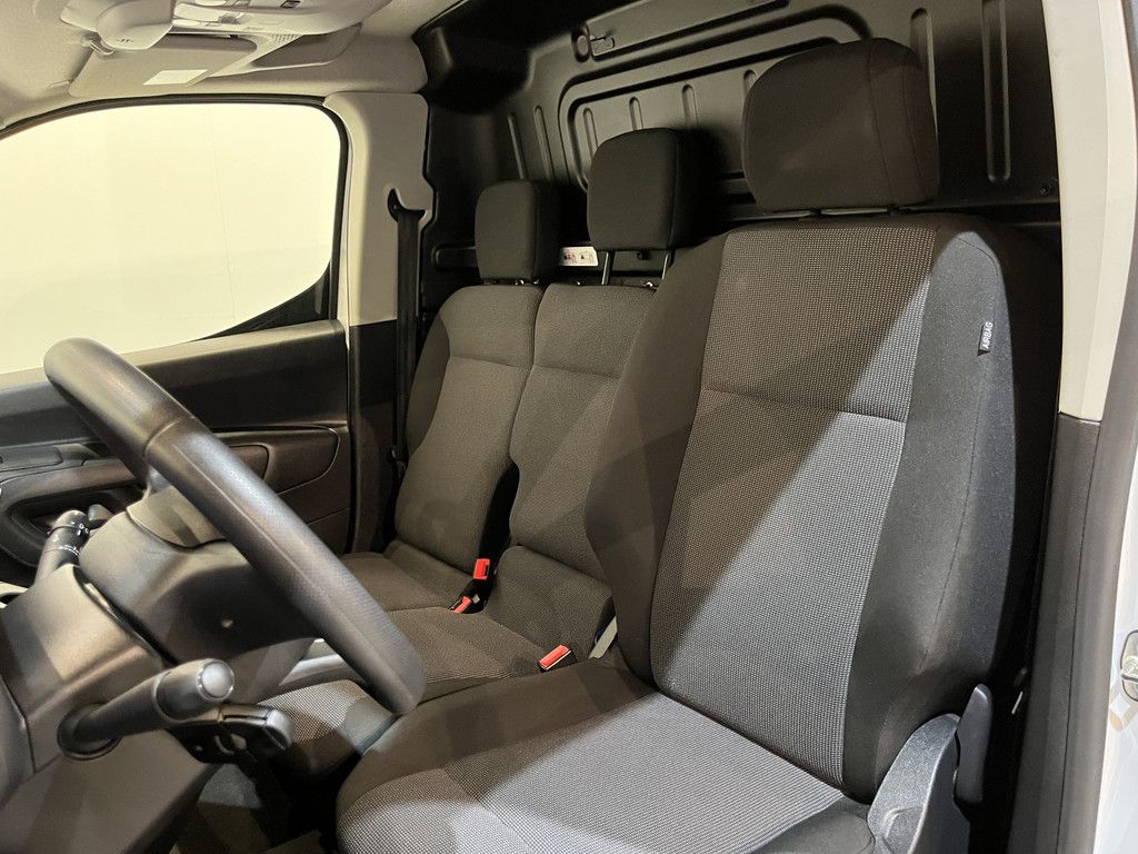 Toyota PROACE CITY 1.2 Turbo Live BENZINE / Airco / Cruise Control / Camera / 3-Zits / 11.600 KM !!