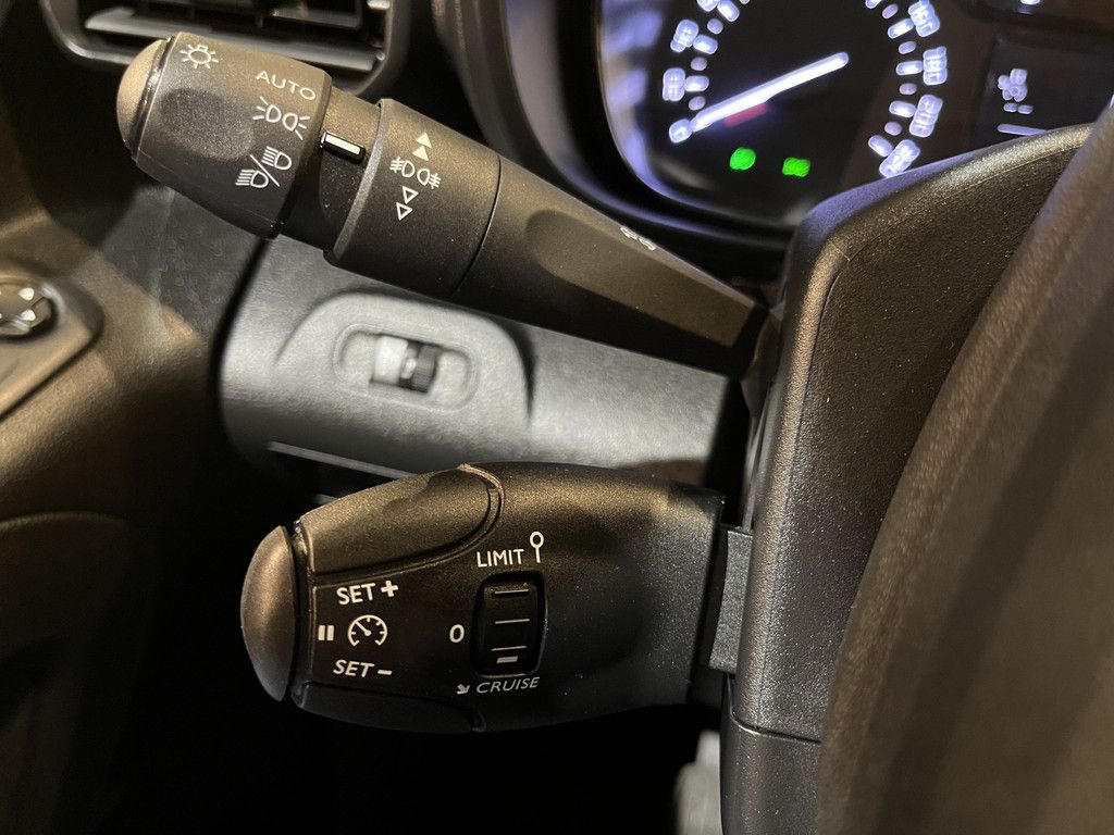 Toyota PROACE CITY 1.2 Turbo Live BENZINE / Airco / Cruise Control / Camera / 3-Zits / 11.600 KM !!