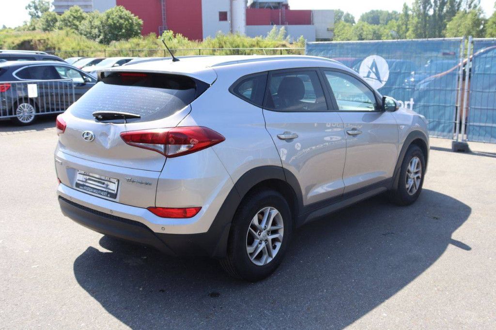 SUV Hyundai Tucson Petrol 132hp 2017 (Margin)