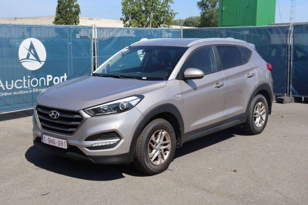 SUV Hyundai Tucson Petrol 132hp 2017 (Margin)
