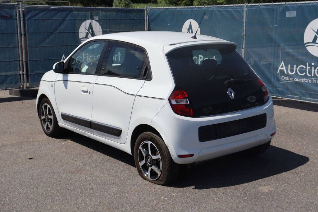 Renault Twingo Petrol 90hp Passenger Car 2017