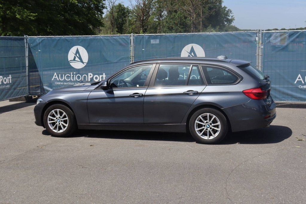 Passenger car BMW 3 SW Diesel 136hp 2018 (Margin)