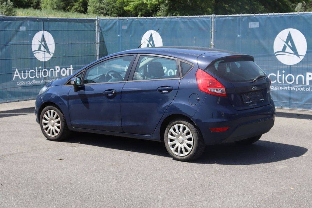 Passenger car Ford Fiesta Petrol 60hp 2013 (Margin)