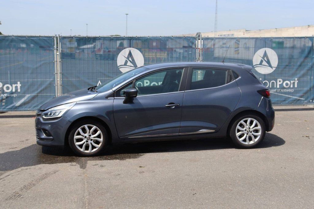 Renault Clio Pkw Benzin 118 PS 2018 (Marge)