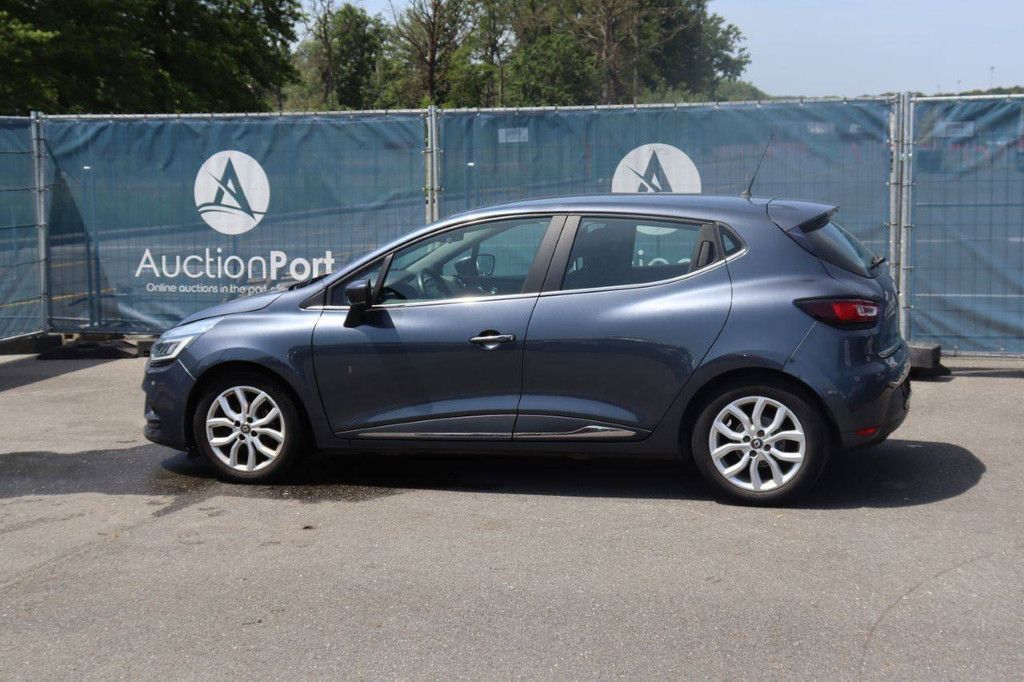 Renault Clio Pkw Benzin 118 PS 2018 (Marge)