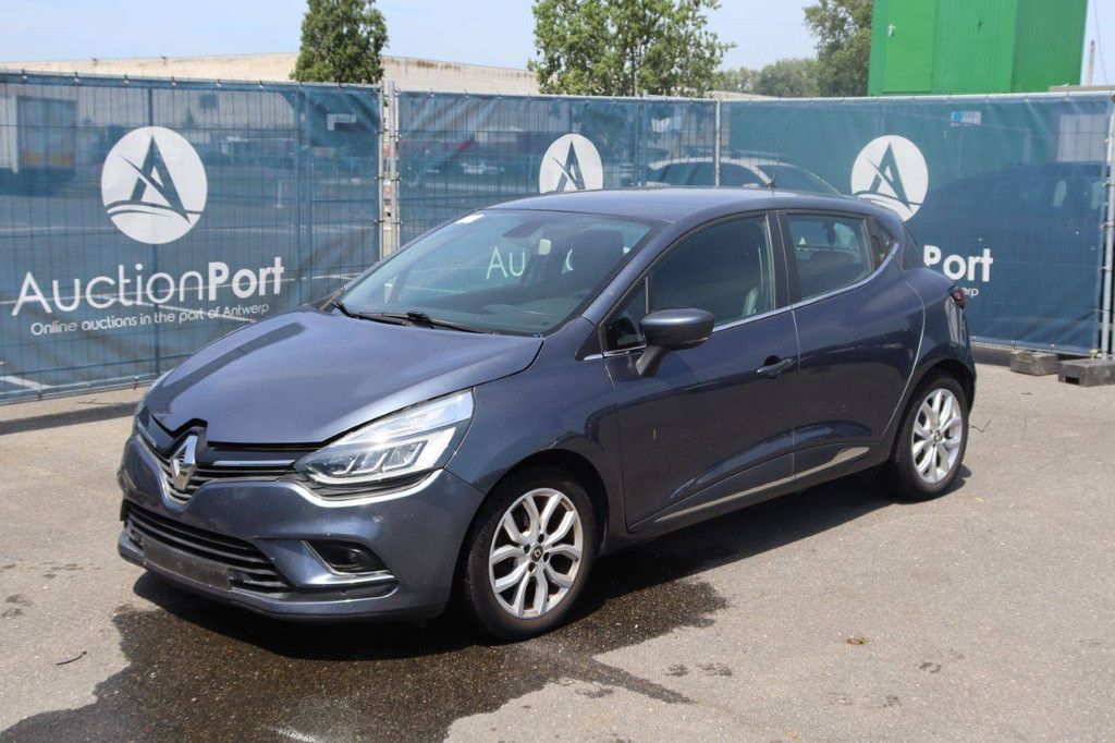 Renault Clio Pkw Benzin 118 PS 2018 (Marge)