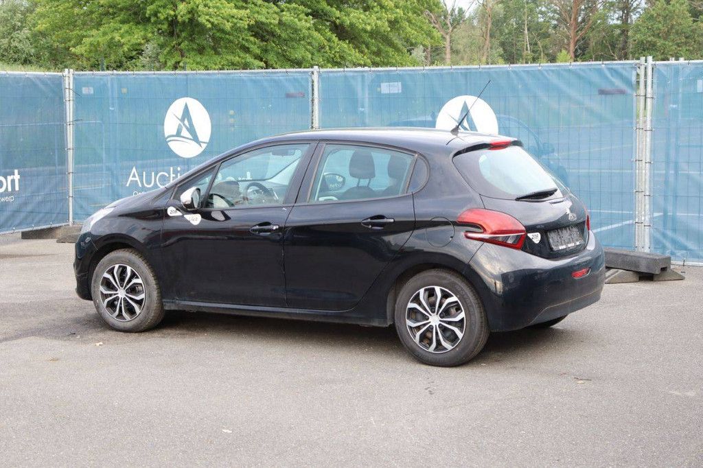 Personenauto Peugeot 208 Benzine 68pk 2018 (Marge)