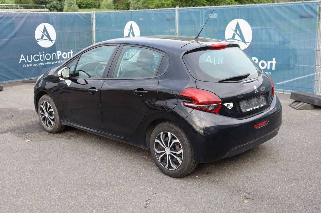 Personenauto Peugeot 208 Benzine 68pk 2018 (Marge)
