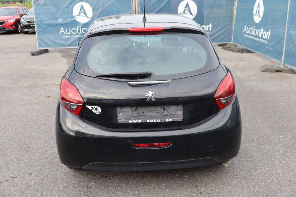 Personenauto Peugeot 208 Benzine 68pk 2018 (Marge)