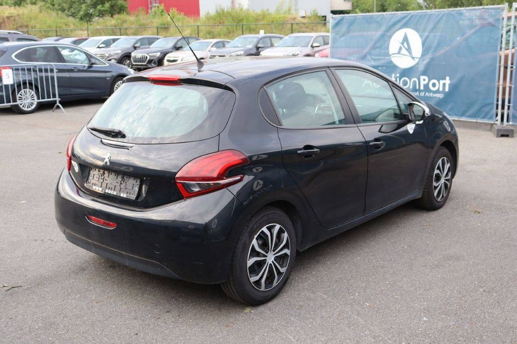 Personenauto Peugeot 208 Benzine 68pk 2018 (Marge)