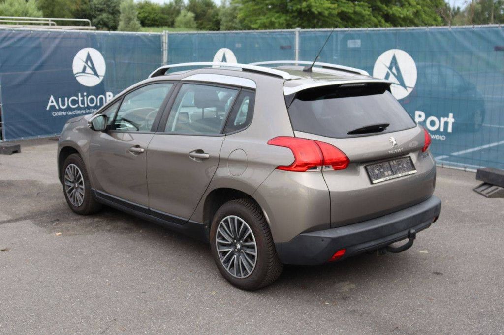 SUV Peugeot 2008 Benzin 120 PS 2014 (Margin)