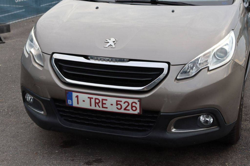 SUV Peugeot 2008 Benzin 120 PS 2014 (Margin)