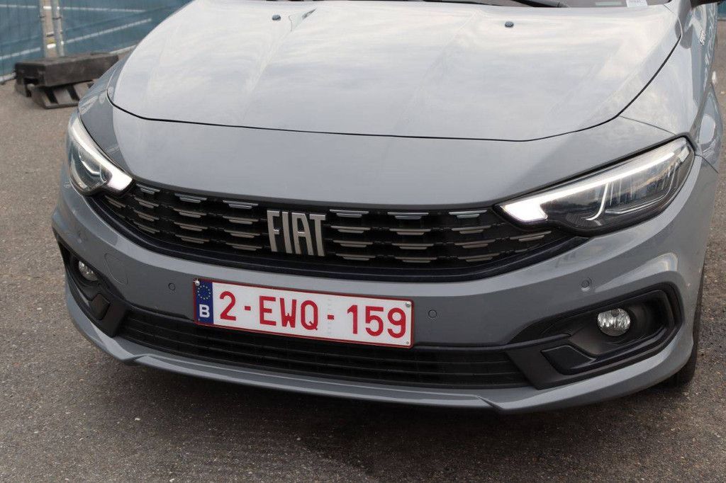 Passenger car Fiat Tipo Petrol 101hp 2021