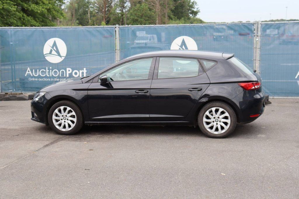 Passenger car Seat Leon Petrol 105hp 2013 (Margin)