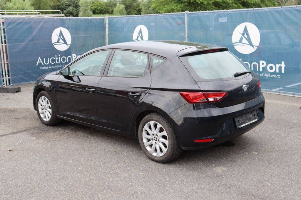 Passenger car Seat Leon Petrol 105hp 2013 (Margin)