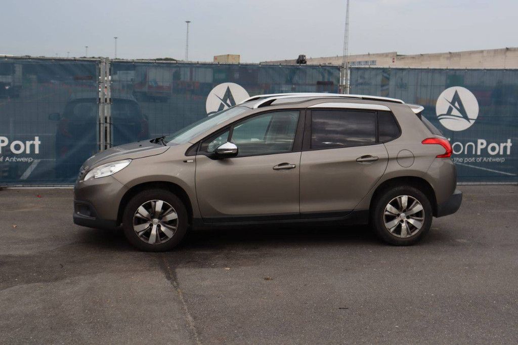 Pkw Peugeot 2008 Benzin 82 PS 2016 (Margin)
