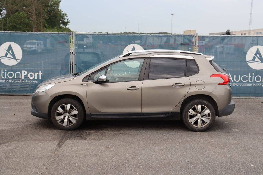 Pkw Peugeot 2008 Benzin 82 PS 2016 (Margin)