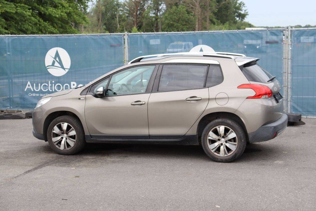 Pkw Peugeot 2008 Benzin 82 PS 2016 (Margin)